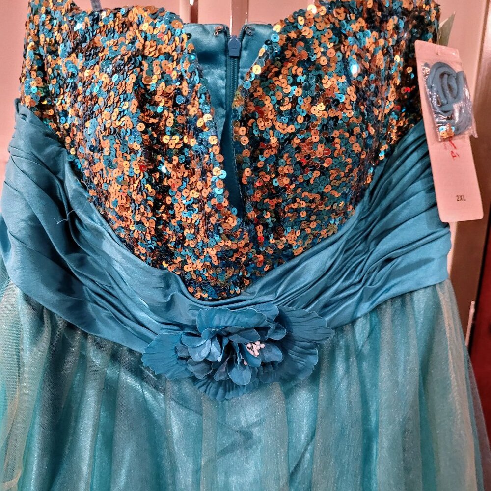 Let's Prom 5053 Size 16 Turquoise Dress - Picture 4 of 7